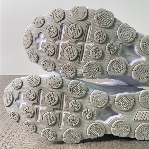 Nike Mens REAX 8 TR Workout White Athletic Shoes Size 9.5 - Picture 11 of 11